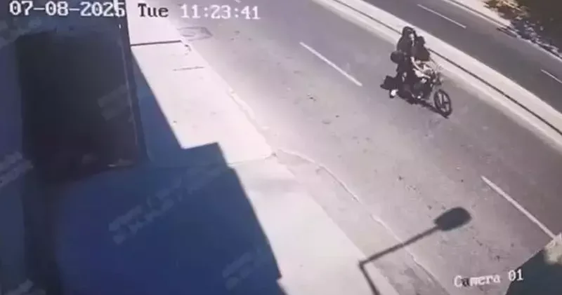 Zeytinburnu’nda kahvehaneye silahlı saldırı düzenleyen şüpheliler yakalandı