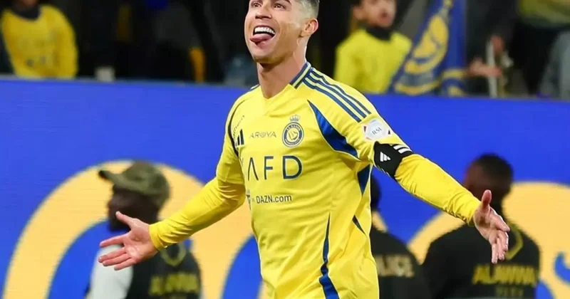 Ünlü futbolcu itiraf etti! Ronaldo yla tokalaştığı için ellerini yıkamamış