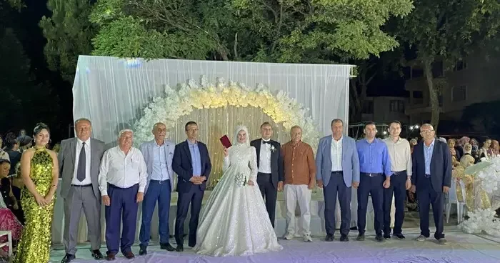 Hakim çift İznik’te dünya evine girdi