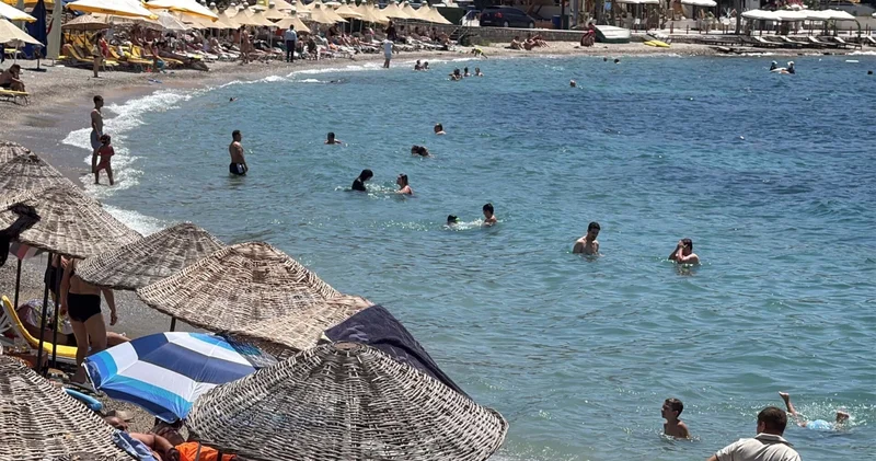 Bodrum’da sahillerde yoğunluk oluştu