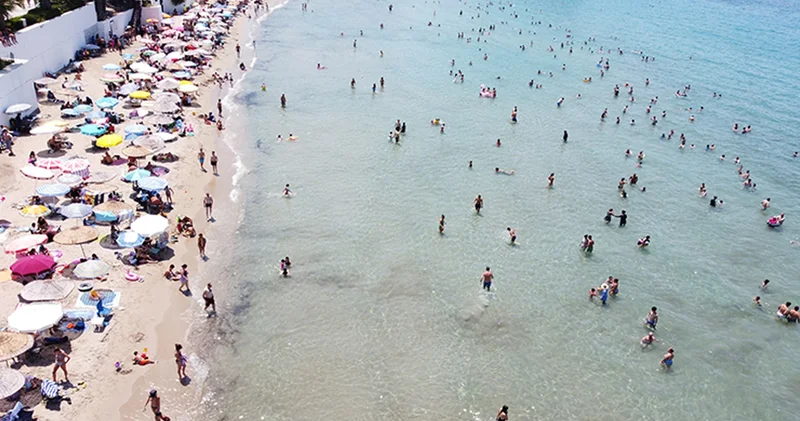 Kuşadası ve Didim de deniz suyu sıcaklığı