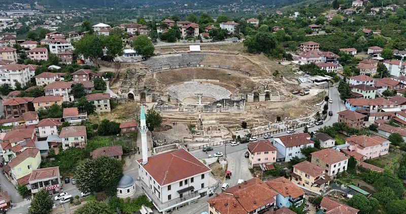 Yer Düzce... Kazmayı vurdukça tarih fışkırıyor!