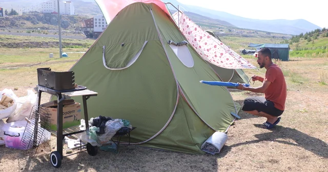 2 bin 200 metre yükseklikteki yaylada çadır tatili Kayseri Haberleri