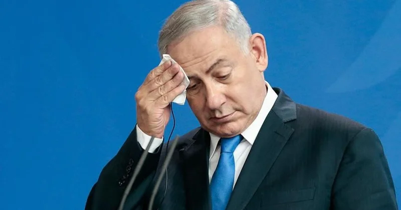 İsrail in eli kanlı Başbakanı Netanyahu zehirlendi