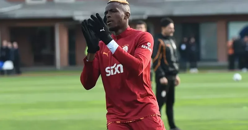 Son Dakika: Galatasaray, Osimhen in transferi için Napoli ile anlaştı!