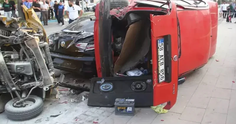 Ehliyetsiz sürücü ortalığı savaş alanına çevirdi