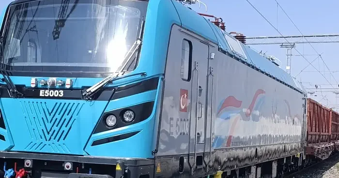 Yerli ve Milli lokomotif ilk seferini tamamladı! 125 kilometre mesafe yol kat etti, 617 tonluk yük taşıdı