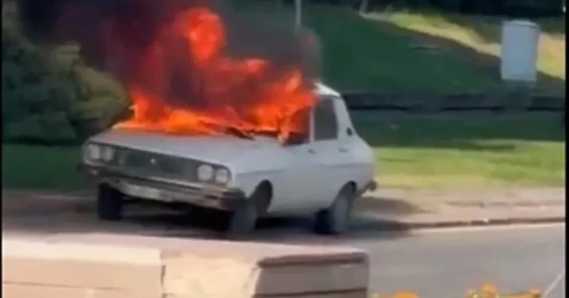 Son dakika TBMM önünde aracını yakan provokatör tutuklandı!