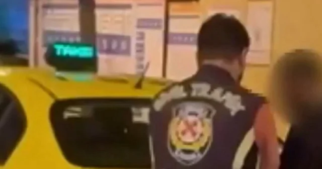 Kadıköy’deki taksi sürücüsü drift yaparak anne ve çocuklarının üzerine araç sürdü VİDEO İZLE