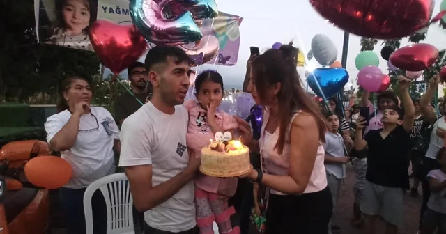 Spina bifida hastası Yağmur un doğum günü için toplanan vatandaşlar balon uçurdu Hatay Haberleri