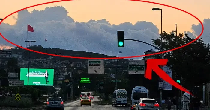 İstanbul’da CB bulutları oluştu! Meteoroloji saat verdi! Sağanak yağış geliyor…