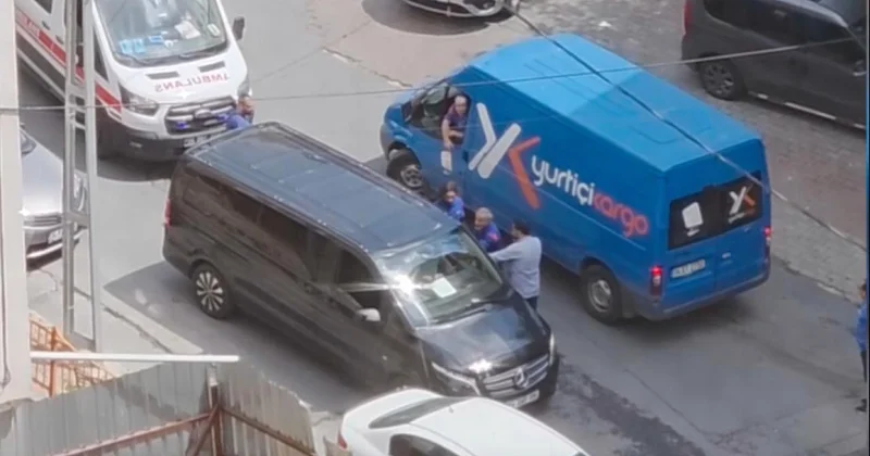 Trafikte kavga ederek ambulansa yol vermeyen 3 kişiye para cezası