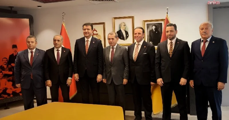 Saadet Partisi Genel Başkanı Mahmut Arıkan, Galatasaray Spor Kulübü Başkanı Dursun Özbek i ziyaret etti