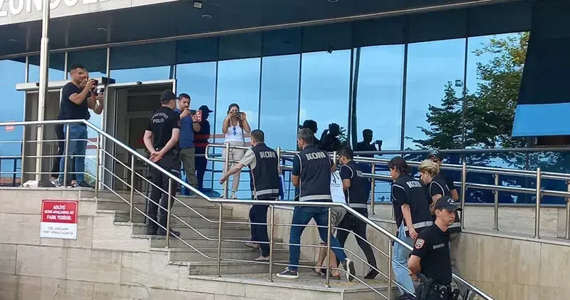 İndirimli tatil vaadiyle 300 kişiyi dolandırdığı iddia edilen çift yakalandı