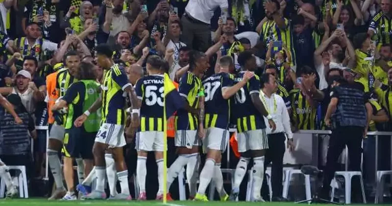 Benfica maçı öncesi Fenerbahçe nin UEFA kadrosunda değişiklik