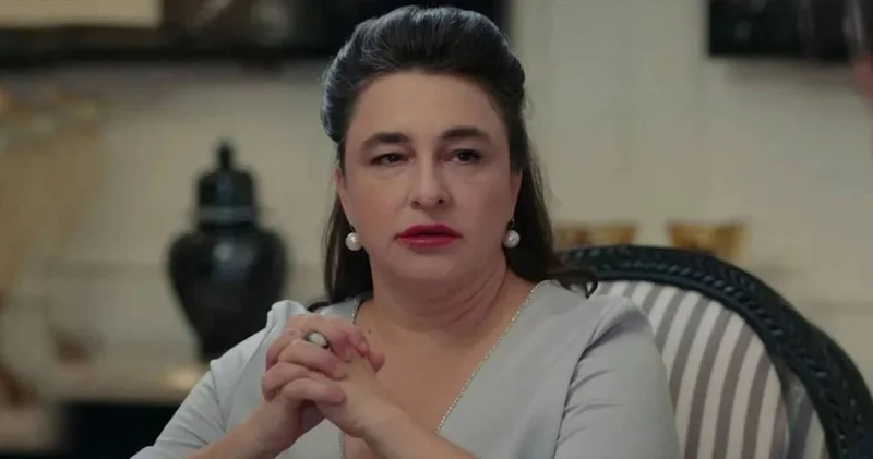 Esra Dermancıoğlu nun Sadri Alışık isyanı