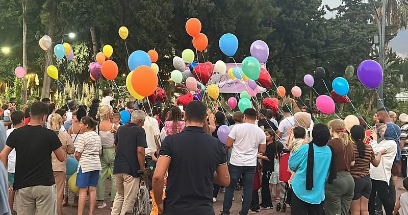 Balonlar 5 yaşındaki Yağmur için gökyüzüne bırakıldı