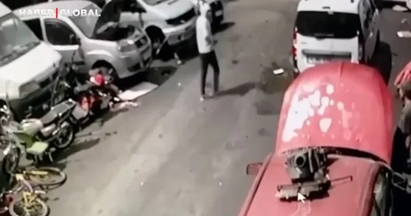 İstanbul da çete hesaplaşması: Kardeşi vurulan çete üyesi 2 tetikçinin de babasını vurdu