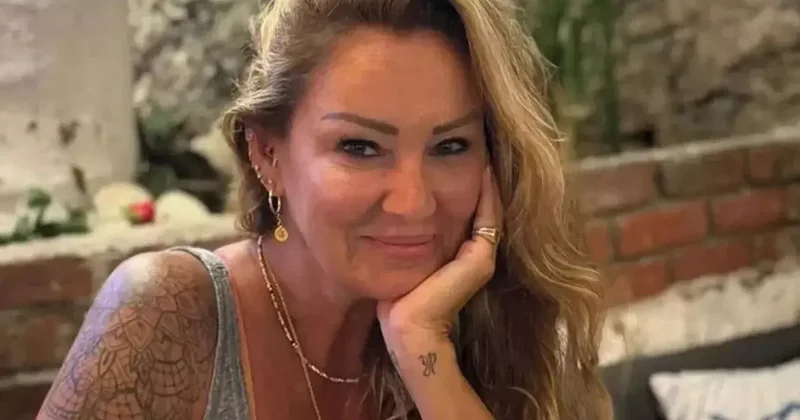 Yoga paylaşımına gelen yoruma sinirlendi! Pınar Altuğ dan sert çıkış