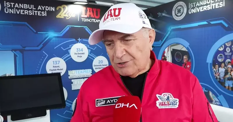 İstanbul Aydın Üniversitesi Mütevelli Heyet Başkanı Prof. Dr. Aydın, TEKNOFEST’i ziyaret etti
