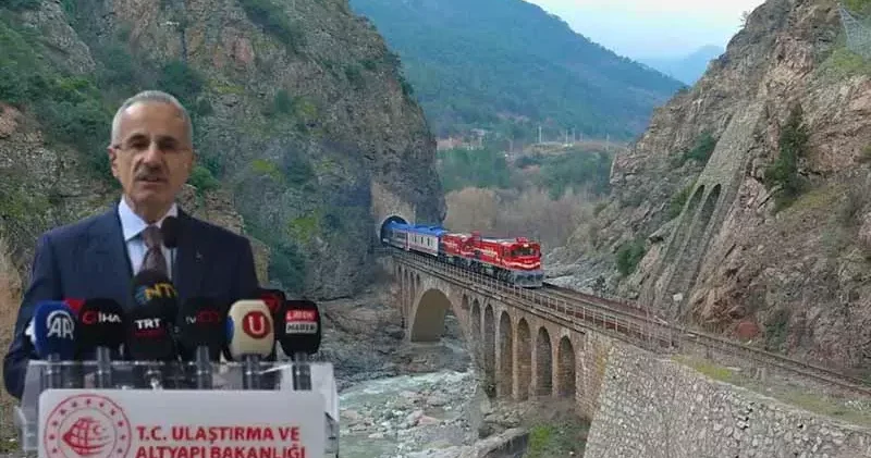 Bakan Uraloğlu: Turistik Karaelmas Ekspresi, 3 turistik sefer gerçekleştirecek