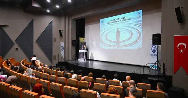 Uluslararası Yed i Velayet 7 Vilayet Kısa Film Festivali nin açılış galası gerçekleştirildi Bursa Haberleri
