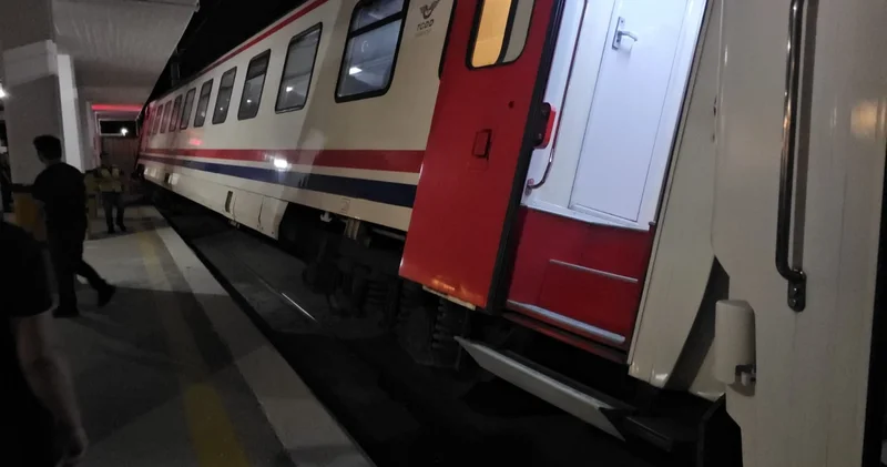 Balıkesir de tren kazası mucize eseri yaralanan olmadan atlatıldı