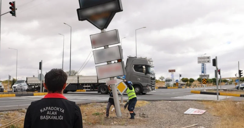 Kapadokya’da tabelalar kaldırıldı