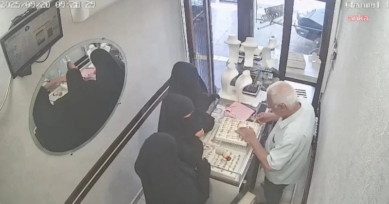 Çarşafla kuyumcu soygunu: 2,5 kilo altın çaldılar Sözcü Gazetesi