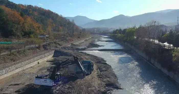 Sinop ta dere ıslahı çalışmaları devam ediyor