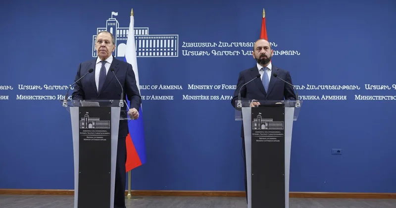 Lavrov: Ermenistan ın Ukraynalaştırılması için neden yok Agos