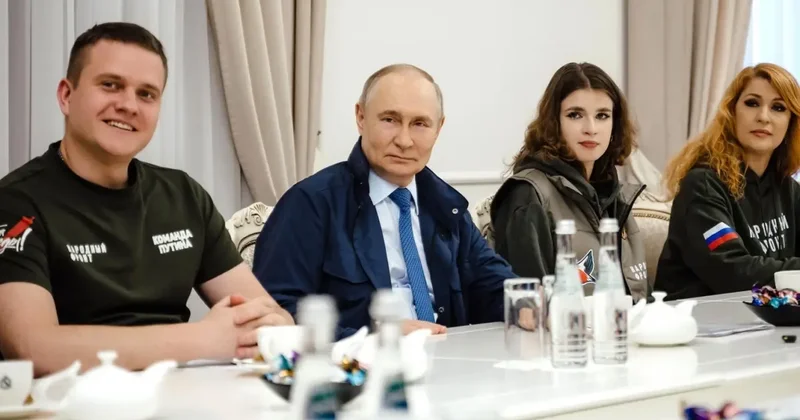 Putin in Kursk Ziyareti: Gönüllülerle Bir Araya Geldi