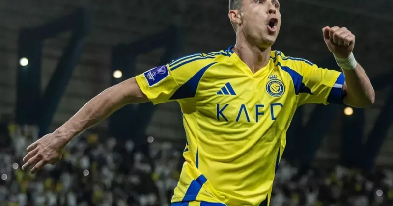 Önce üzdü sonra sevindirdi! 40 yaşındaki Ronaldo durmuyor