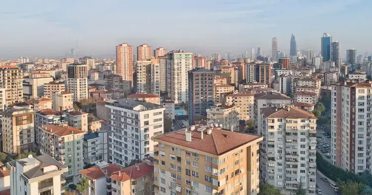 8 ayın en yüksek artışı: Konutta reel düşüş yavaşlıyor