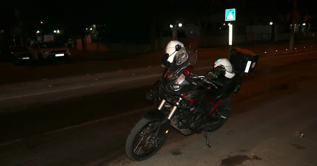 Çanakkale de polis ekibinin şüpheli aracı takip ederken çarptığı üniversite öğrencisi ağır yaralandı Çanakkale Haberleri