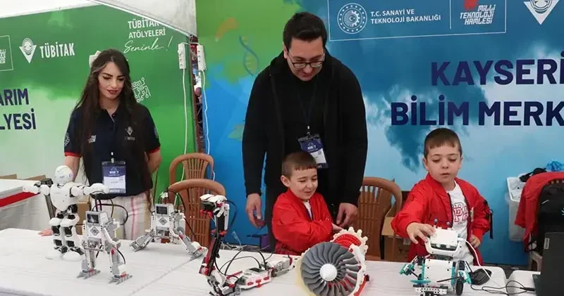 17 nci Uluslararası MEB Robot Yarışması na, 10 bini aşkın öğrenci katıldı