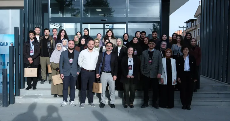 Kudüs Çalışma Grubu’ndan “İsrail Savaş Suçları Çalıştayı”