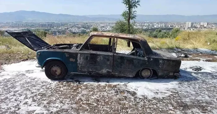 Aydın’da otomobil küle döndü