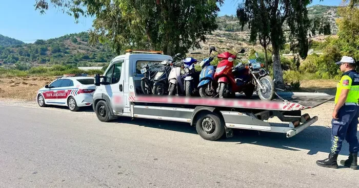 Alanya da Jandarmadan motosiklet denetimi