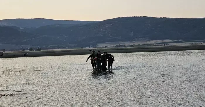 Gaziantep te serinlemek için girdiği barajda kaybolmuştu! 15 yaşındaki çocuğun cansız bedenine ulaşıldı