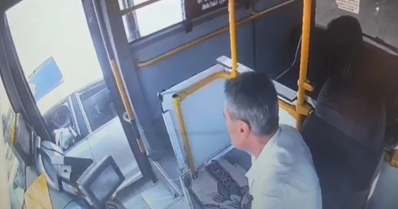 Trafikte dehşet! Otobüs şoförü direksiyon başında silahlı saldırıya uğradı