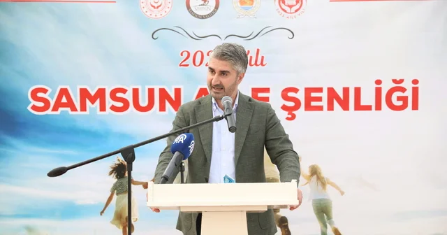 Bakan Yardımcısı Tarıkdaroğlu, Samsun da Aile Yılı kapsamında ailelerle bir araya geldi: Samsun Haberleri