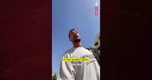 Filistinli çocukları yerden bir avuç makarna toplamaya mahkum ettiler