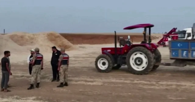Gaziantep’te anız yangınlarına karşı jandarmadan dron destekli denetim VİDEO İZLE