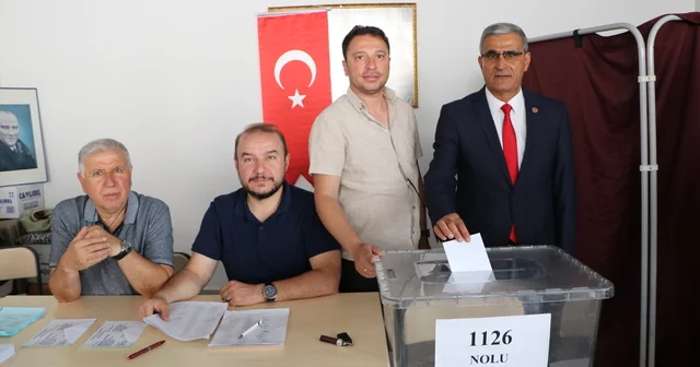 Kilis Muhtarlar Derneği Başkanlığı na yeniden Karakuş seçildi Kilis Haberleri