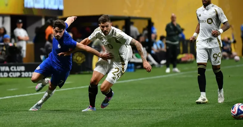 Flamengo Chelsea yi bozguna uğrattı