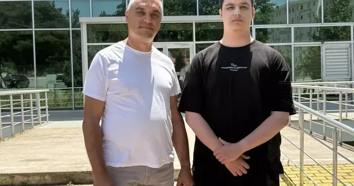 Tekirdağ da baba ile oğul YKS heyecanını birlikte yaşadı