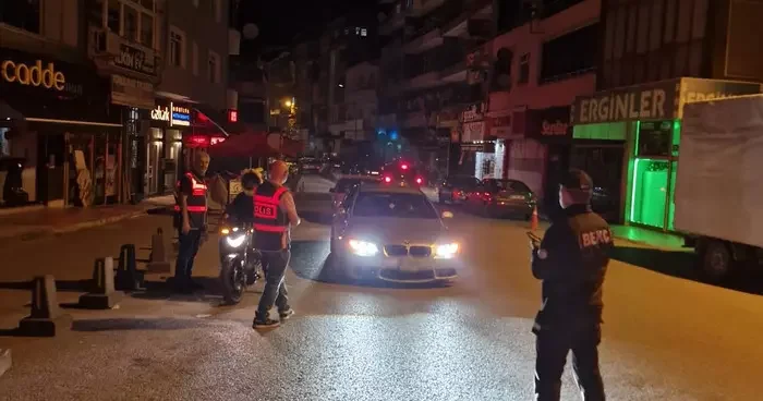 Zonguldak ta abartı egzoz ve motosiklet denetiminde 17 sürücüye para cezası