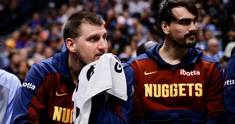 NBA takımı Denver Nuggets ta oynayan eski Anadolu Efes oyuncusu Dario Saric Fenerbahçe Beko ya geliyor!