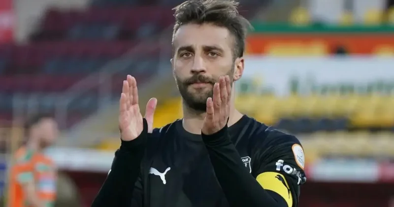 Galatasaray ile Şampiyonlar Ligi nde oynuyordu: 2. Lig ekibiyle anlaştı